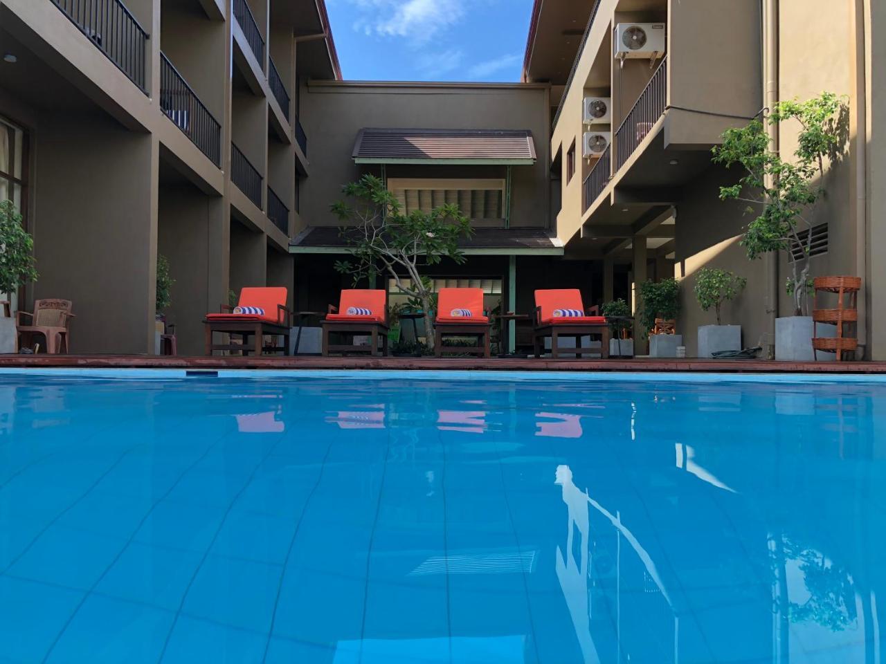 Hotel Waves by Tranquil à Negombo Extérieur photo