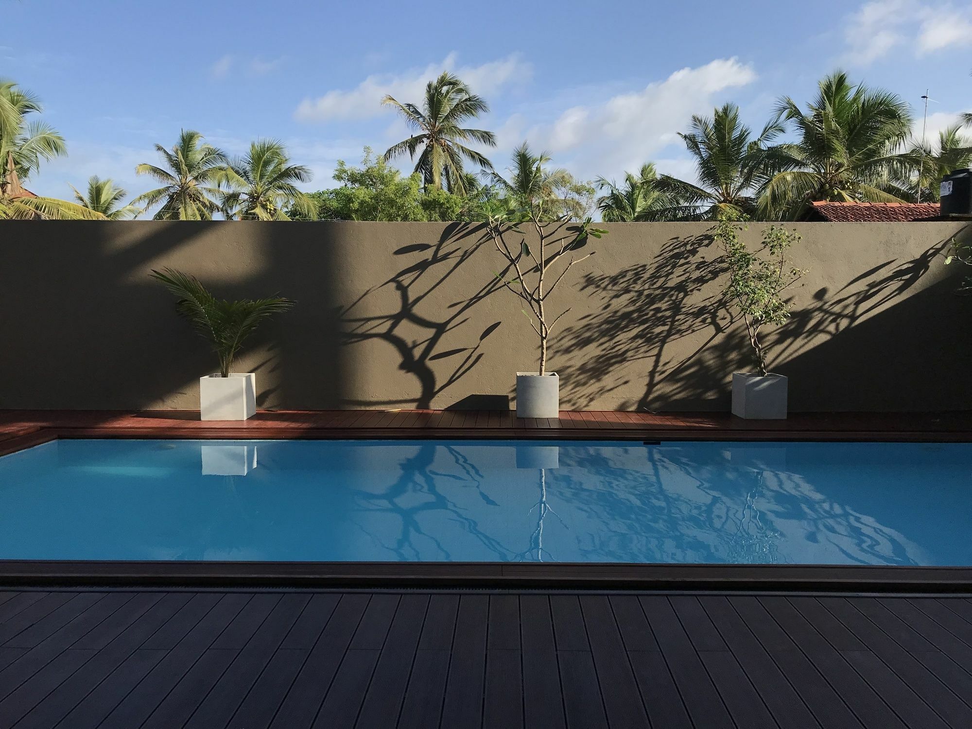 Hotel Waves by Tranquil à Negombo Extérieur photo